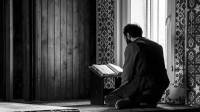 Dilarang Mendahului Bulan Suci Ramadan dengan Berpuasa, Seperti Ini Penjelasannya