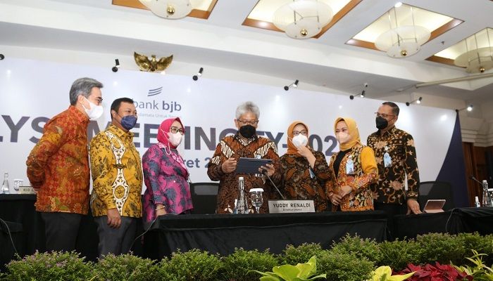 Catatkan Laba Rp2,6 Triliun di 2021, Bank Bjb Optimistis Tatap 2022