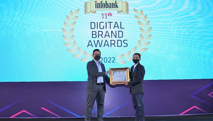 Pos Indonesia Raih Penghargaan pada Ajang Infobank Digital Brand Award 2022