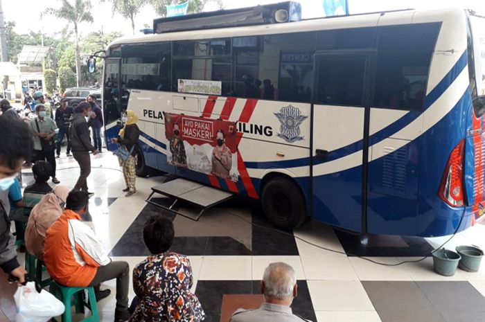 Jadwal Lokasi dan Jam Pendaftaran Perpanjangan SIM Keliling Sat Lantas Polrestabes Bandung Senin, 12 September 2022