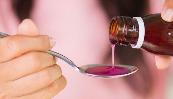 Kata Menteri Kesehatan dan Dokter Anak: Lakukan Hal Ini Jika Orangtua Terlanjur Minum Obat Sirup yang Dilarang