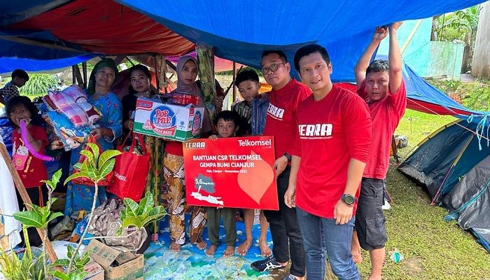 Telkomsel Percepat Pemulihan Jaringan di Cianjur, Hadirkan Paket Rp10 Bebas Telepon dan SMS Bagi Warga Terdampak Bencana 