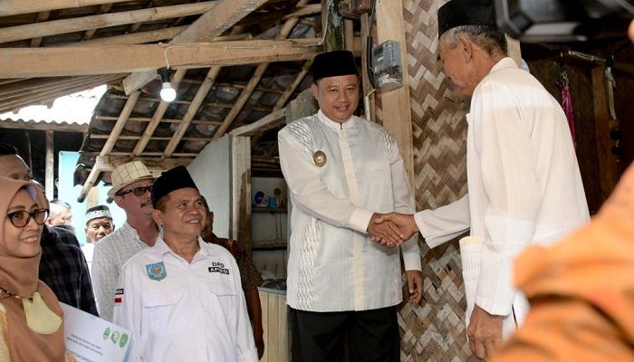 Jabar Caang Terangi 9 Desa di 4 Kecamatan Kabupaten Subang 