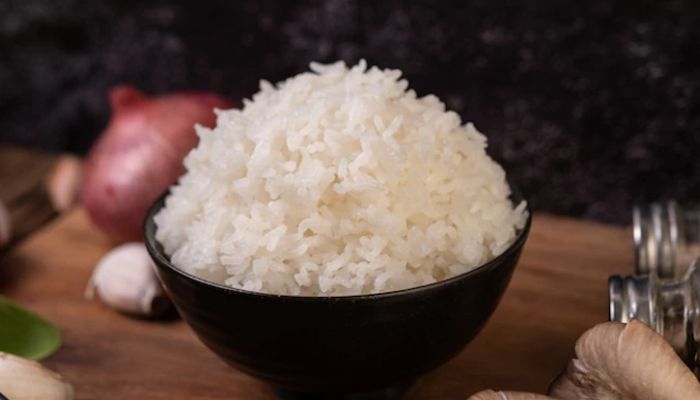 Makan Nasi Bikin Kita Gemuk, Mitos atau Fakta?