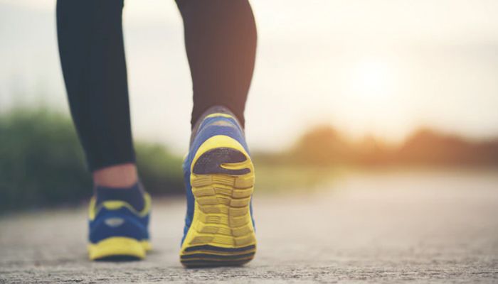 16 Manfaat Luar Biasa Berjalan bagi Kesehatan Tubuh
