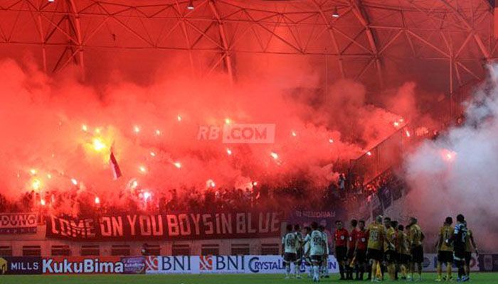 LAGI! Persib Bandung Sanksi Oknum Bobotoh Tak Bisa ke Stadion Seumur Hidup 
