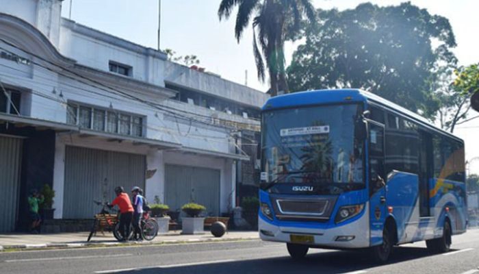 Dishub Kota Bandung Klarifikasi Terkait Ramai Bus Kena Tarif Parkir Ilegal