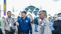 Makin Hari Terus Bertambah, Pemkot Bandung Tertibkan PKL di Masjid Raya Al Jabbar