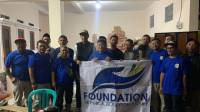 Yayasan Republik Bobotoh Peduli Salurkan Bantuan untuk Korban Kebakaran di Desa Sukamenak