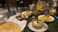 Rekomendasi Restoran Buka Puasa Bareng di Bandung yang Kental Akan Nuansa Timur Tengah