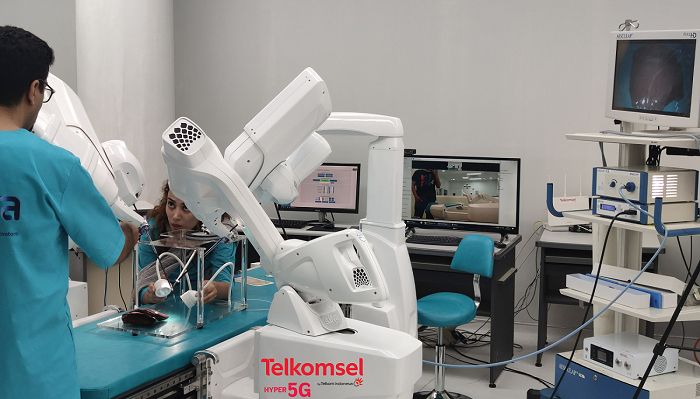5G Telkomsel Dukung Uji Coba Inovasi Robotic Telesurgery, Bedah Bisa Dilakukan Jarak Jauh