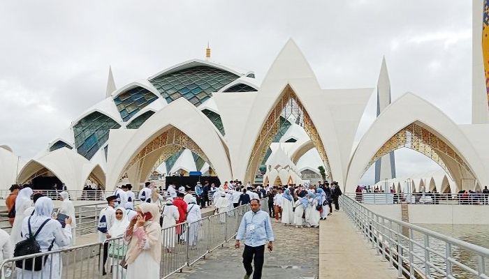 Masjid Raya Al-Jabbar Kini Punya Fasilitas Baru Galeri Rasulullah, Cocok Buat Wisata Religi Akhir Pekan