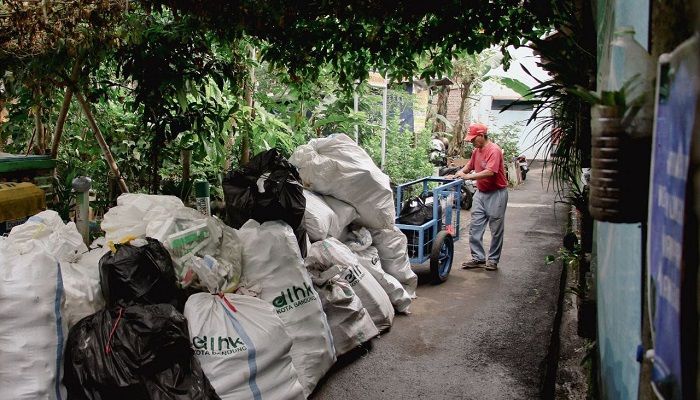 Integrasi Urban Farming RW 05 Dago dari Gang Tematik, Logam Mulia, hingga Bali