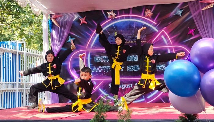 17 Ekstrakurikuler Meriahkan Extracurricular Activity Expo 2023 di Kampus DHIS Primary Bandung