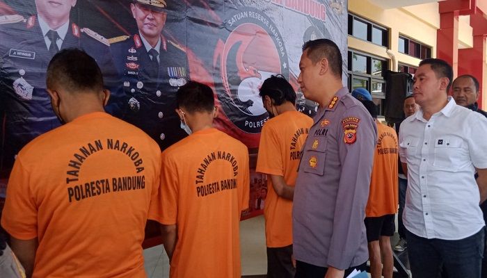 Modus Baru, Pria di Kabupaten Bandung Edarkan Sabu lewat Balon Tiup 