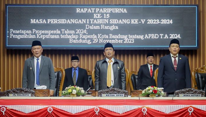 DPRD Sahkan APBD Kota Bandung Tahun Anggaran 2024