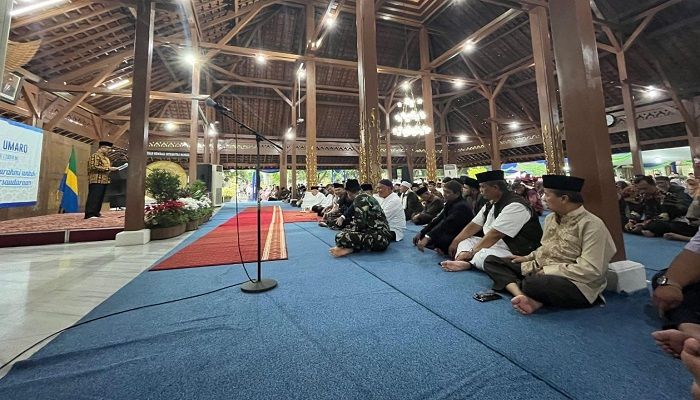 Jelang Ramadan, KH Miftah Faridl Ajak Umat Muslim Beribadah dengan Gembira