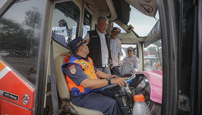 Pastikan Mudik Aman, Dishub Kota Bandung Gelar Uji Laik Jalan Angkutan Lebaran