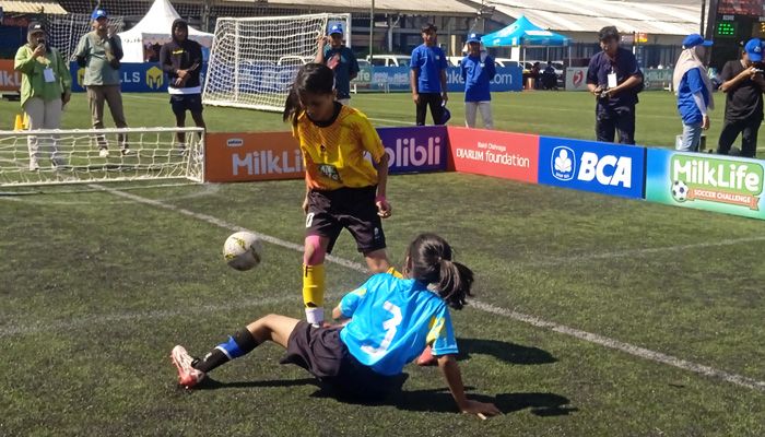 Tim Sepak Bola Putri KU-12 SDN 043 Cimuncang C Juarai Skill Challange One On One MilkLife Soccer Challange - Bandung Series 1 2024