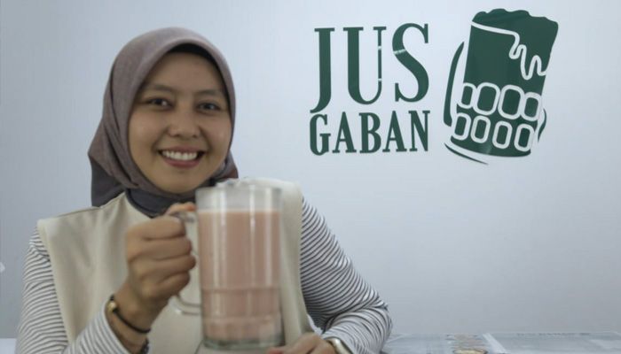 Jus Gaban, Usung Konsep Jualan Jus Dengan Volume Besar, Rasakan Langsung Kesegarannya