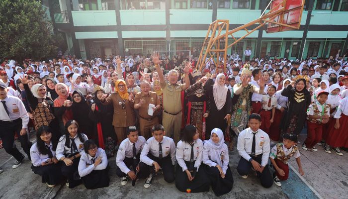 Pj Wali Kota Bandung Minta Sekolah Cegah Bullying, Jika Ada pelanggaran di MPLS Akan Disanksi!