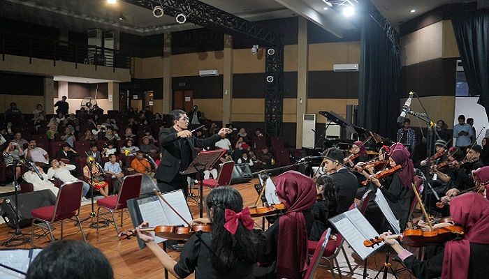 Keren, Siswa PCMS Cimahi Unjuk Gigi Mainkan Musik Klasik di Padepokan Mayang Sunda