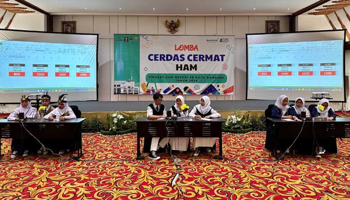 Lewat Pertarungan Sengit 6 Jam, SMPN 41 Bandung Juarai Lomba Cerdas Cermat HAM