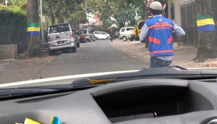 Dishub Kota Bandung Pecat Oknum Juru Parkir yang Viral Gegara Getok Tarif hingga Rp150 Ribu