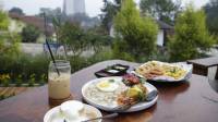 Cari Tempat Ngopi Dengan View Kota Bandung? Classico Coffee & Bake Bisa Jadi Pilihan