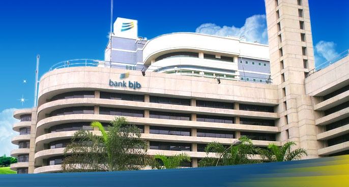 Bank bjb Perkuat Posisi dengan Dua Penghargaan di Indonesia Best Financial Awards 2024