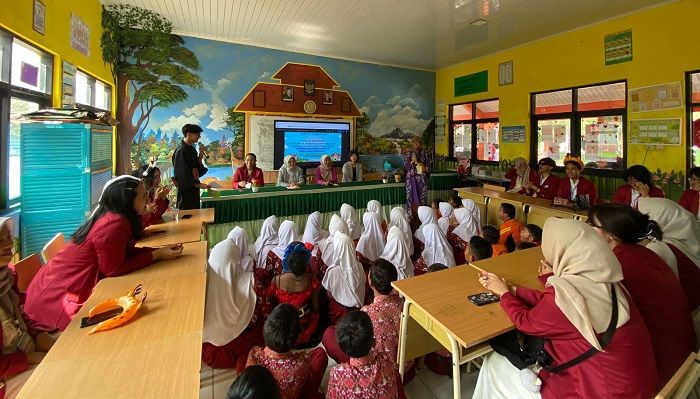 P2M Prodi Pendidikan Bahasa Jepang UPI Disambut Antusias Siswa SDN Sagalaherang IV