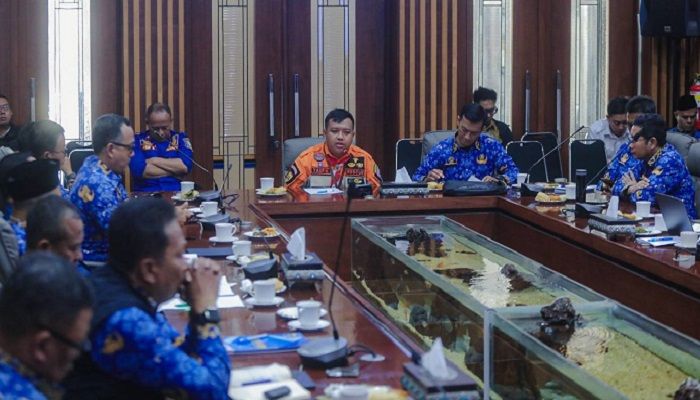 Pemkot Bandung Siapkan Strategi Sambut Natal dan Tahun Baru 2025