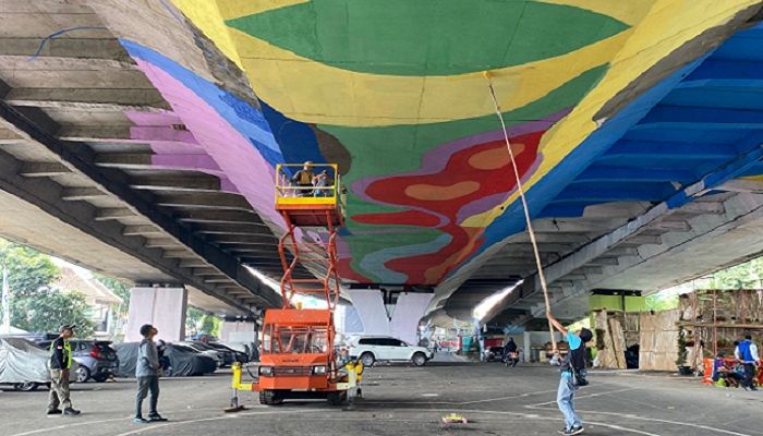 Keren, Mural Kolong Jembatan Pasupati Bakal Jadi yang Terpanjang di Indonesia