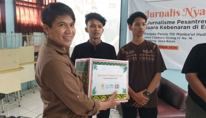 IJTI Jawa Barat Gelar Jurnalis Nyantri, Tularkan Ilmu Jurnalistik ke Para Santri