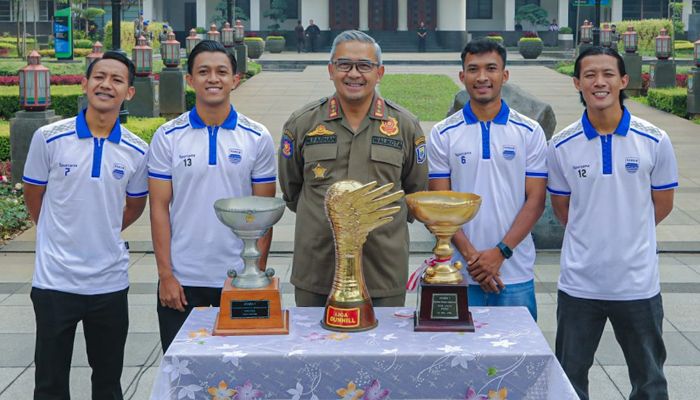 Pemain Persib Titip Pesan Buat Bobotoh Saat Rayakan Gelar Juara 
