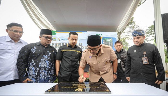 Resmikan TPU Terpadu Cibiru, Wali Kota Bandung: Tak Akan Ada Pungutan Liar