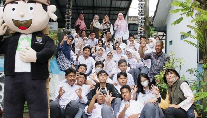 Mulai Hari Ini Kota Bandung Resmi Berlakukan Jam Malam bagi Pelajar 