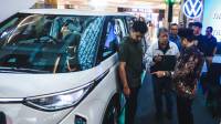 Volkswagen Id Buzz Resmi Mengaspal di Kota Bandung, Erwin: Dorong Peningkatan PAD