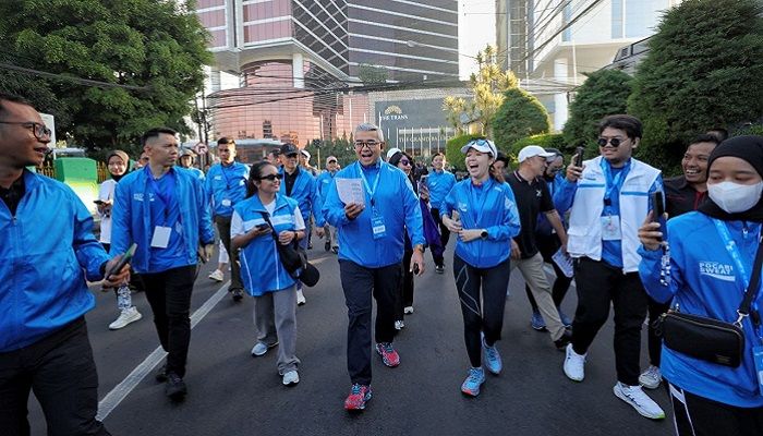 Bagi-bagi Bir saat Event Pocari Sweat Run 2025, Freerunners Disanksi Bersihkan Balai Kota Bandung Dua Pekan