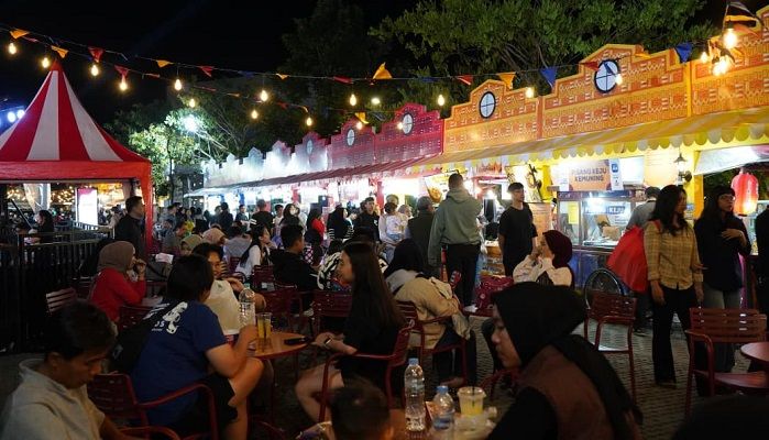 Perkuat Konektivitas UMKM,  Indosat Hadirkan Jaringan Andal di Festival Kuliner Bandung 2025