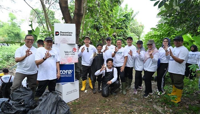 Telkom Dukung Pengelolaan Sampah Desa Cijaura Bandung lewat Program GoZero%