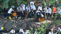 Telkom Gelar River Clean Up di Bandung, Selaraskan Momentum World Clean Up Day dan Hari Sungai Sedunia