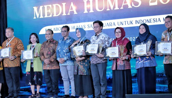 Bandung Juara! Pemkot Bandung Sabet Penghargaan Tertinggi di AMH 2025