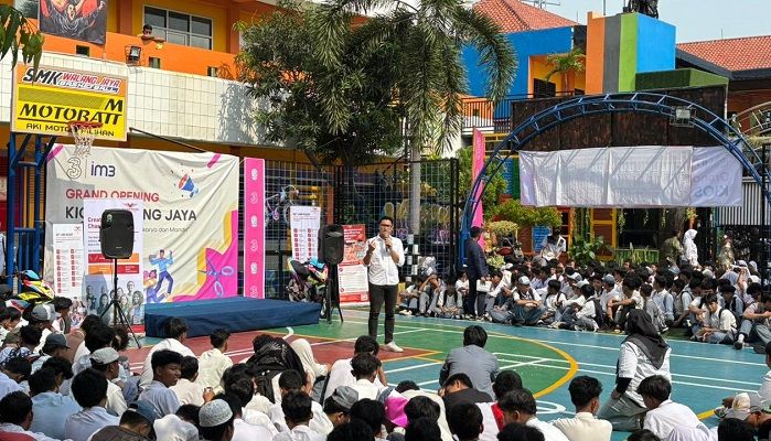 Indosat dan SMK Walang Jaya Perkuat Model Pembelajaran Berbasis Praktik Lewat Inisiatif Kios