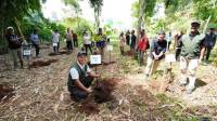 SEI Tanam Seribu Bibit Dukung Kelestarian Lingkungan Melalui Program SEI Hijaukan Bumi