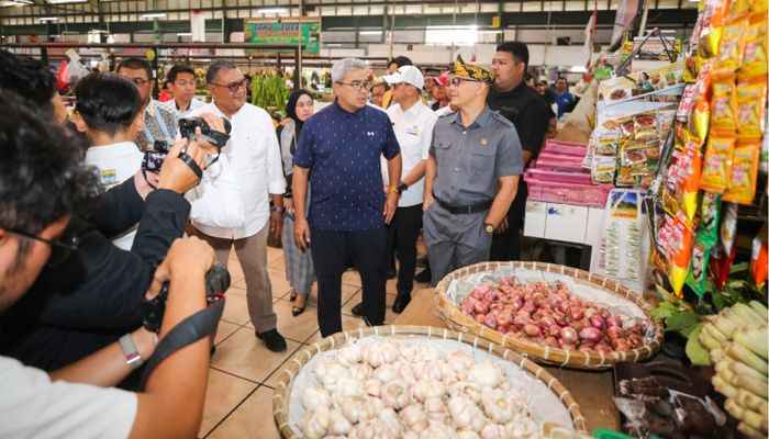 Pemkot Bandung Kendalikan Harga Pangan Jelang Nataru: Bazmut Digelar, Buruan Sae Jadi Penyangga Psikologis Warga