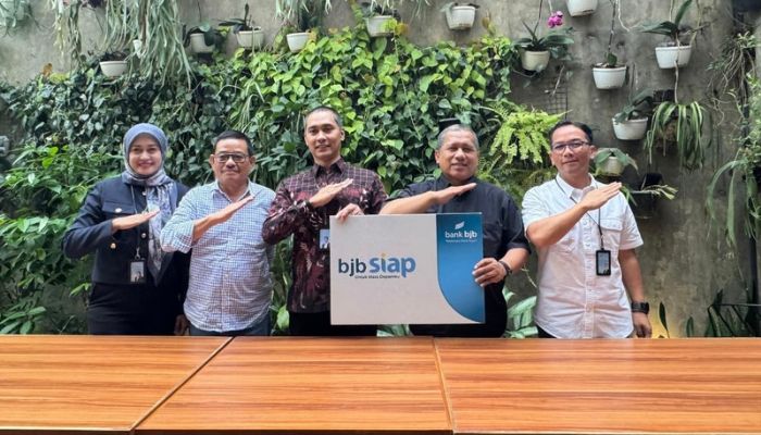 Kolaborasi bank bjb dan Perumda BPR Kuningan Perkuat Perencanaan Dana Pensiun Pegawai