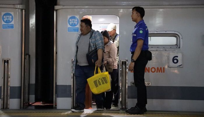 Empat KA Jarak Jauh Daop 2 Bandung Jadi Primadona Mudik dan Balik Lebaran 2026