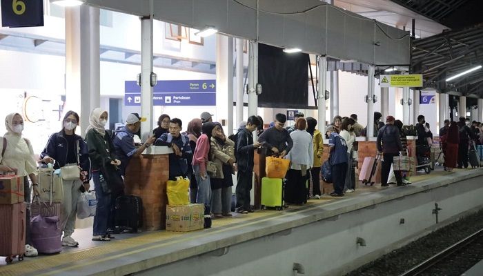 7 Stasiun Tersibuk di Daop 2 Selama Angkutan Lebaran 2026, Bandung dan Kiaracondong Dominan