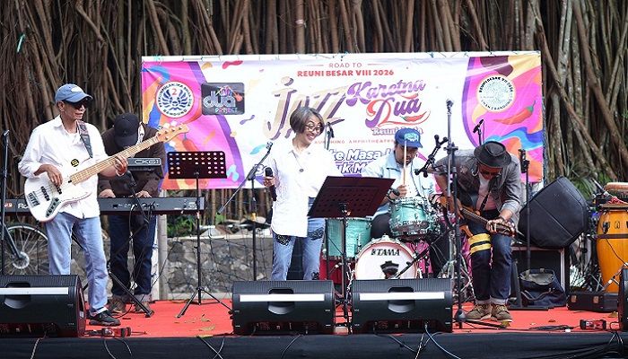 Reuni Besar VII SMAN 2 Bandung Resmikan Amphitheater untuk Sekolah